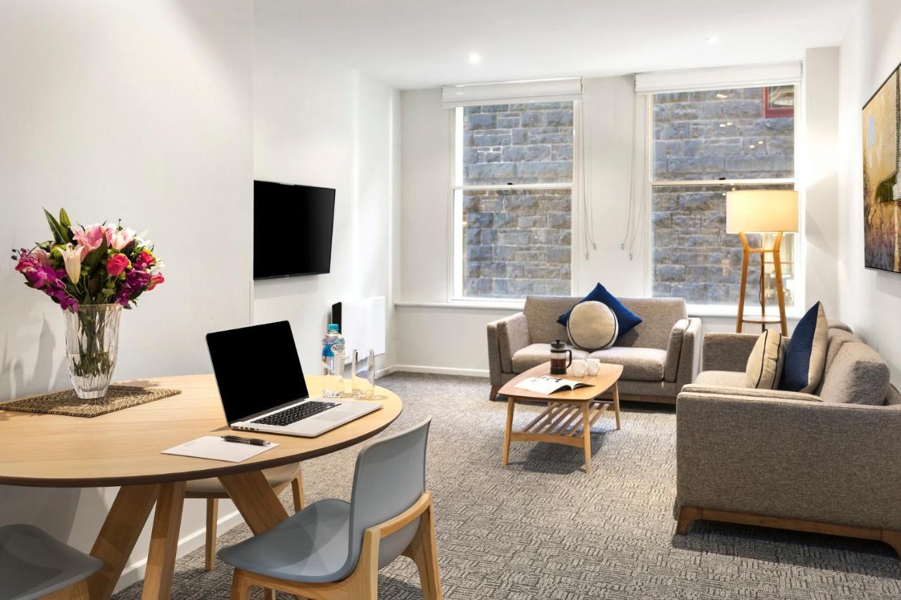 Two-Bedroom Apartment,1019788735:JPEG