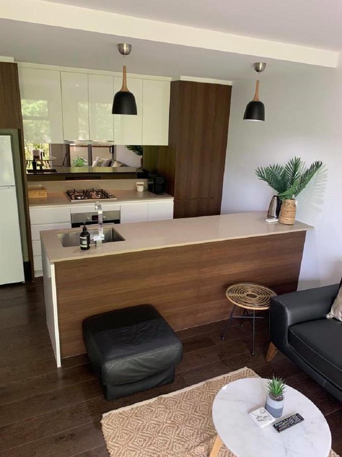 One-Bedroom Apartment,1022515141:JPEG