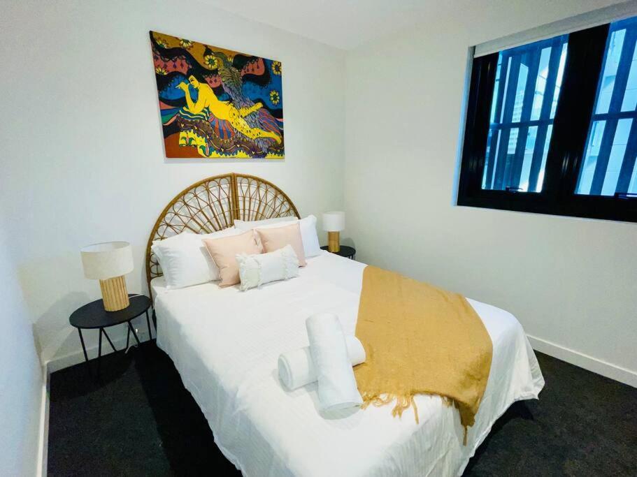 Two-Bedroom Apartment,1327216691:JPEG