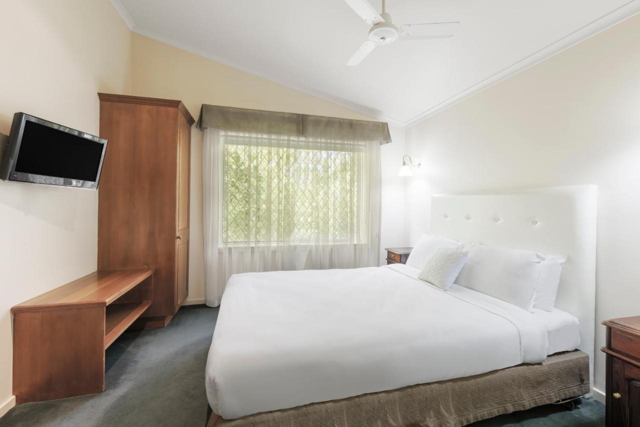 Deluxe Queen Room,1372181387:JPEG