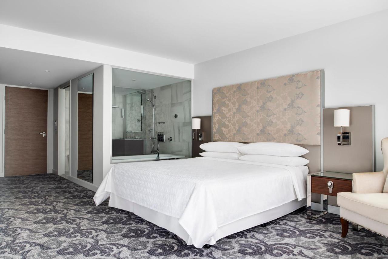 Grand Deluxe Larger King Room Garden View High Floor,1404298814:JPEG