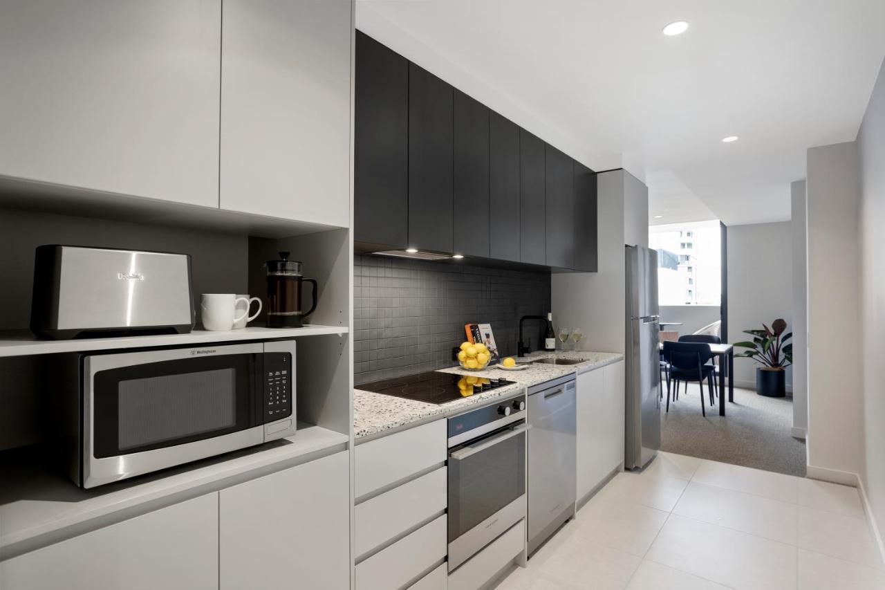 Three-Bedroom Apartment,1480654976:JPEG