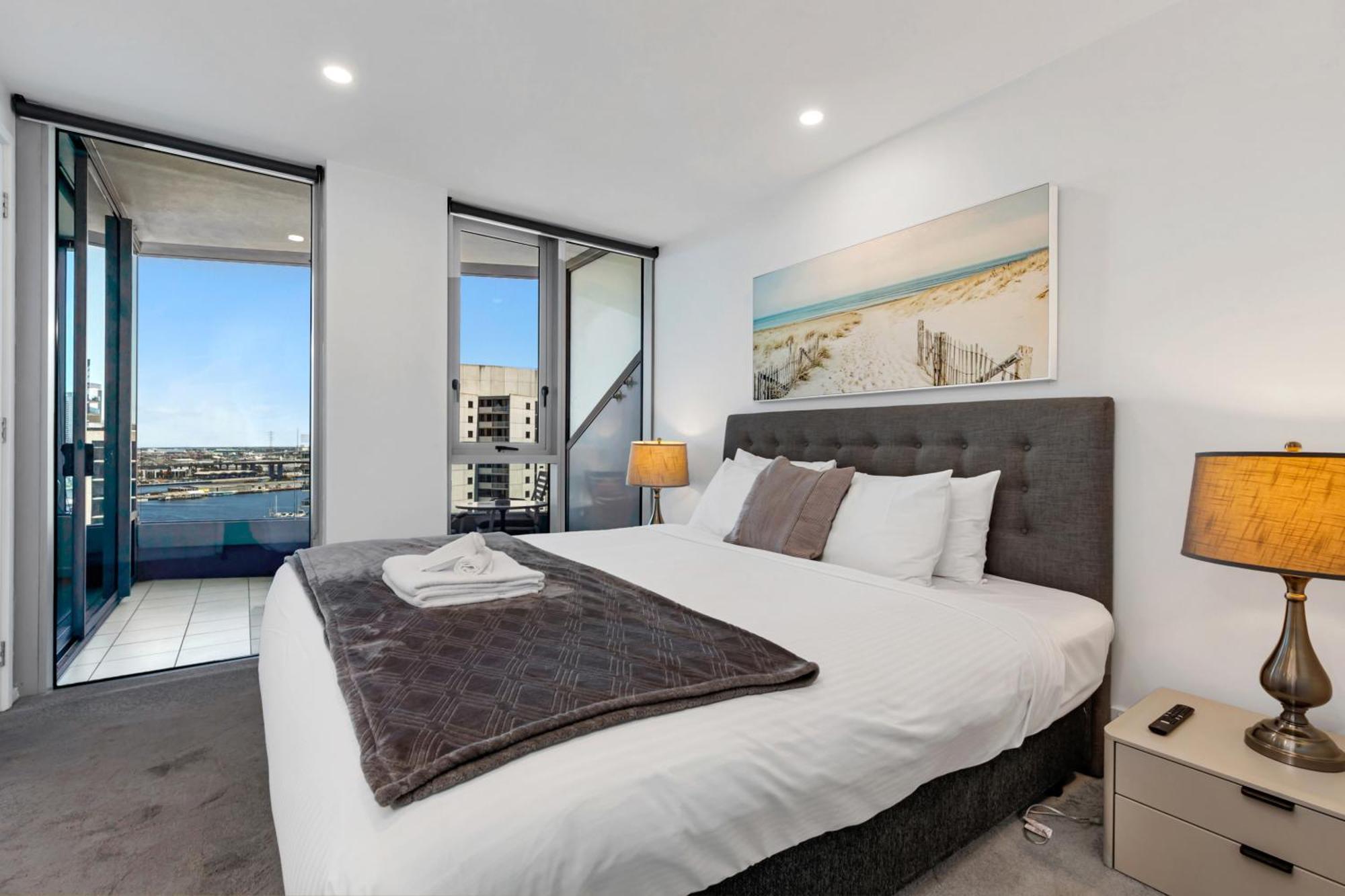 NewQuay Two-Bedroom Two-Bathroom Apartment View