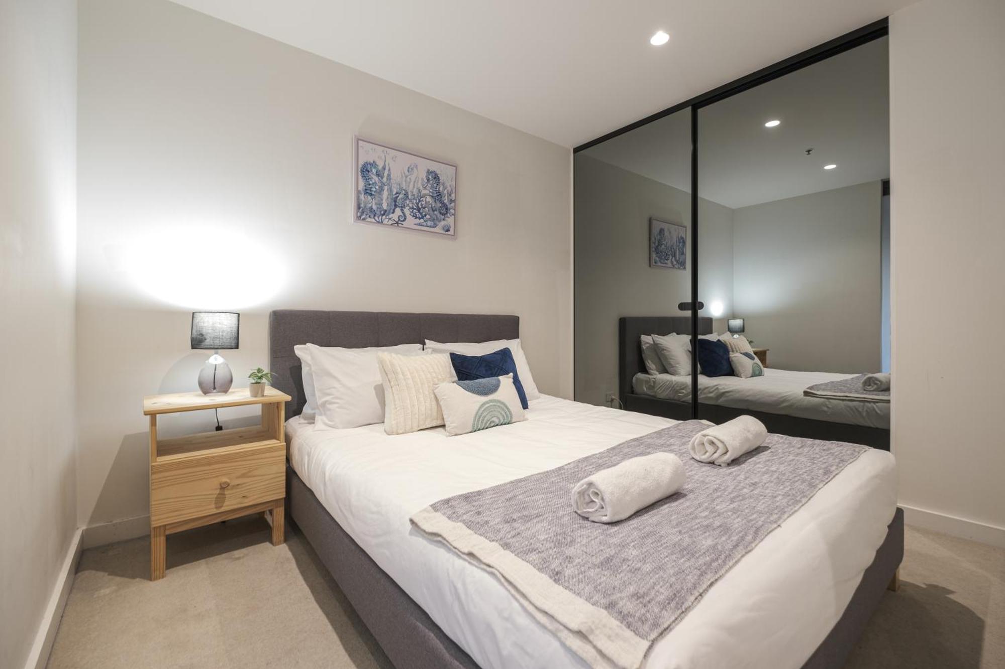 One-Bedroom Apartment,1611336775:JPEG