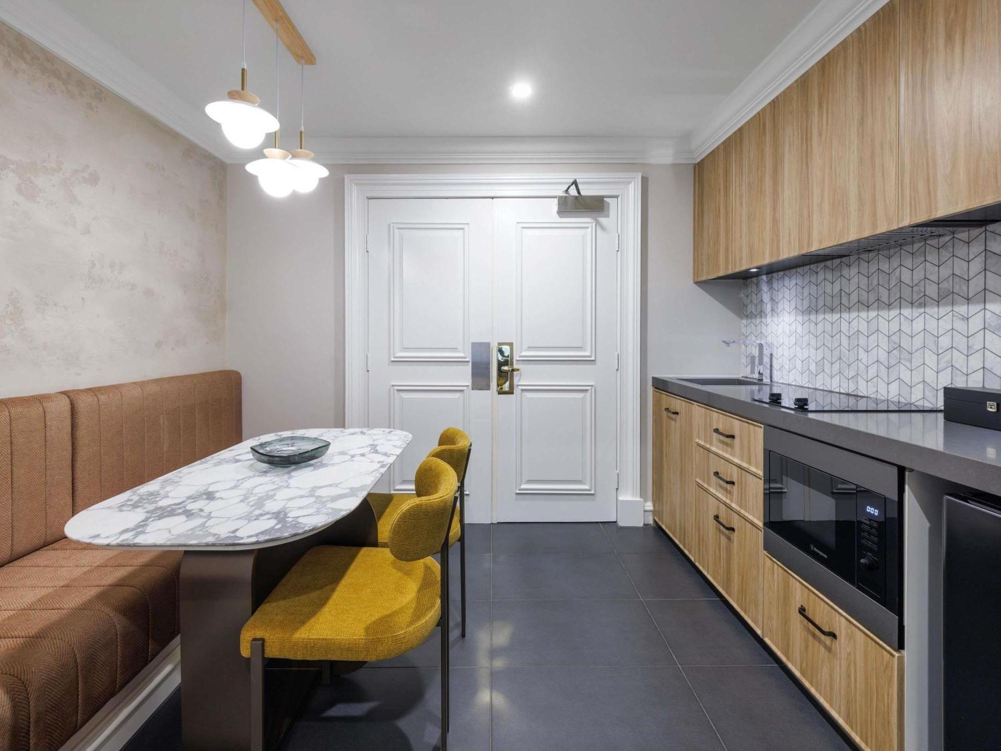 Flinders King Suite