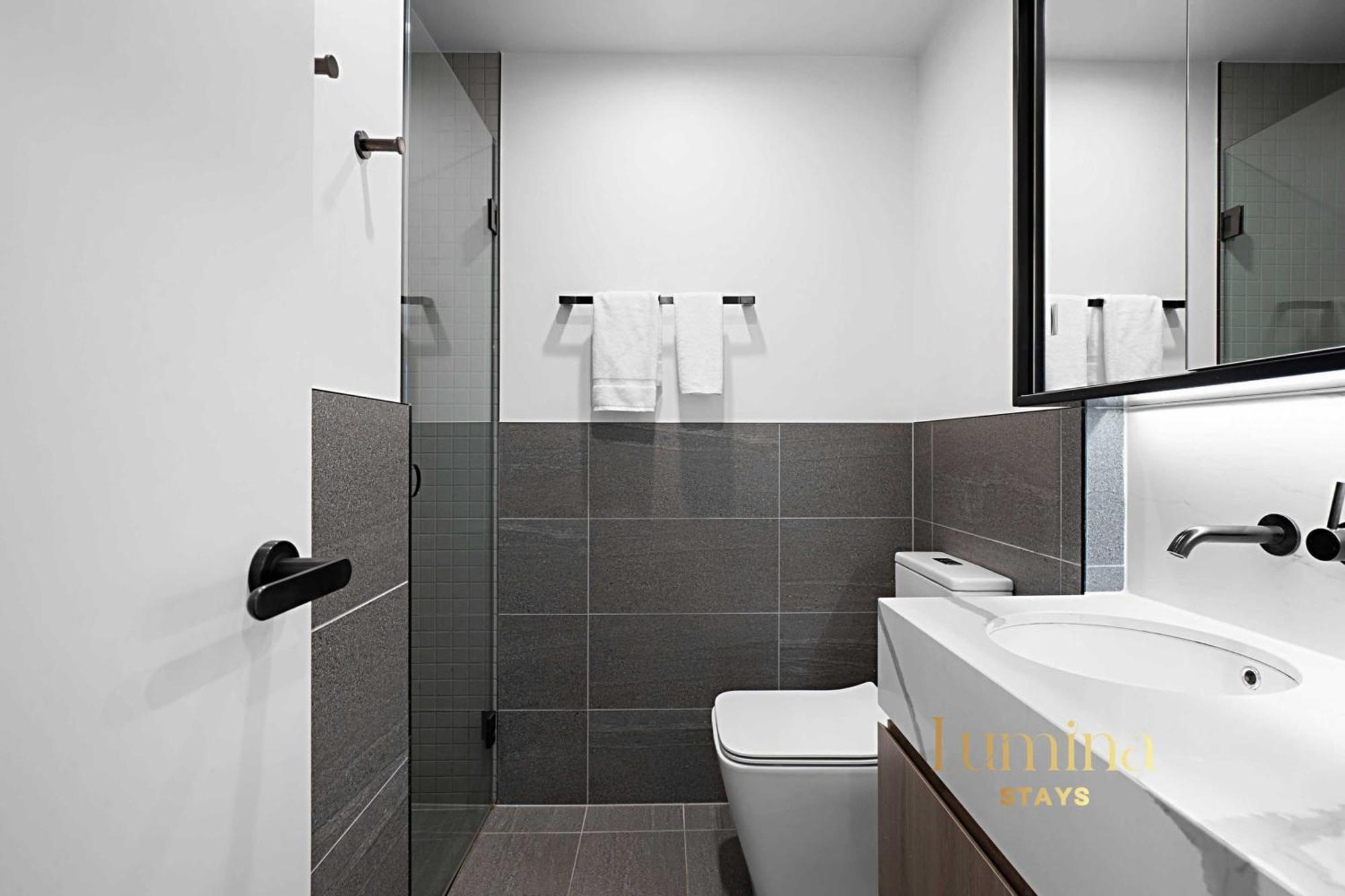 2 Bed 1 Bath Limited View
