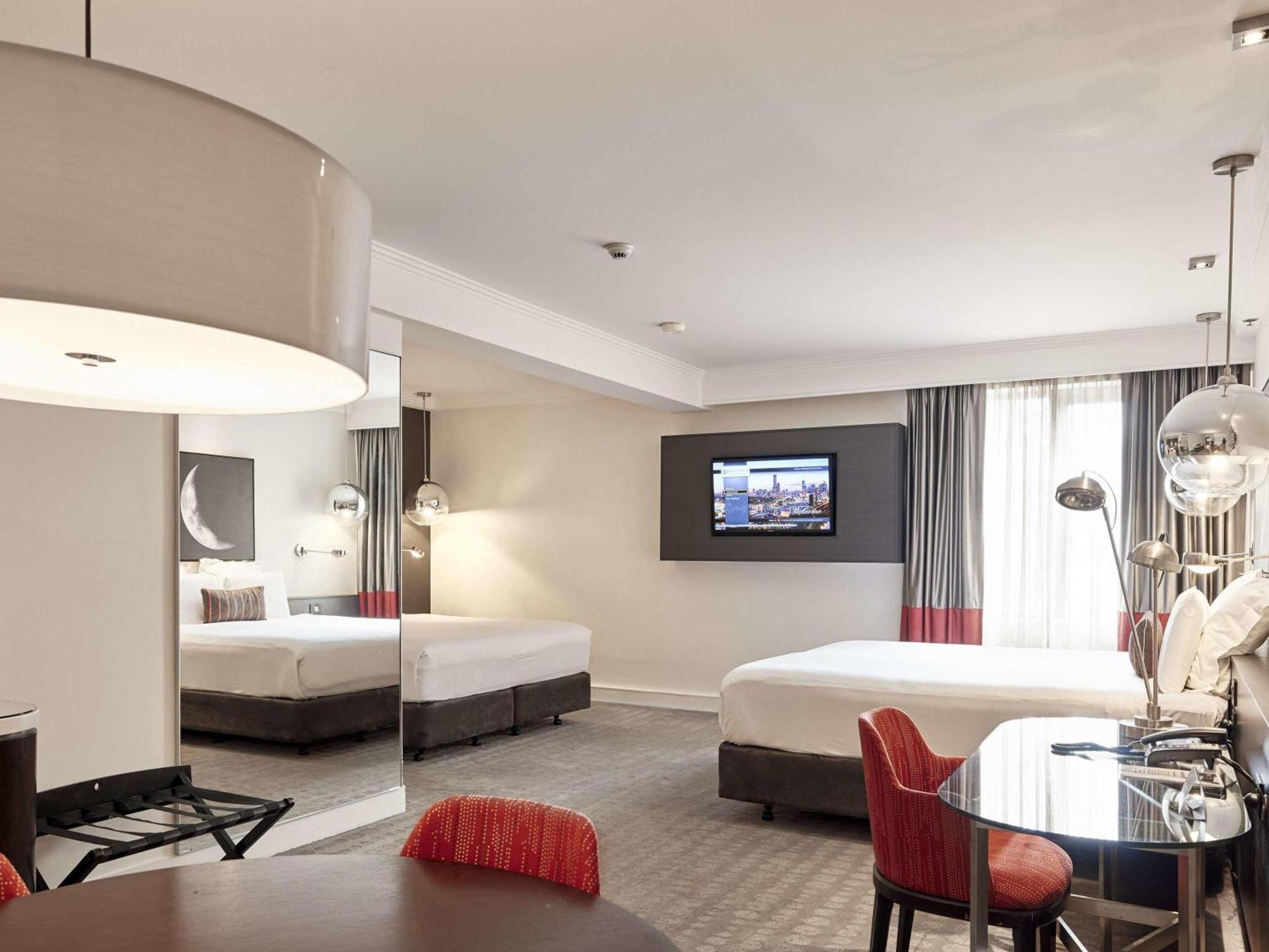 Deluxe Suite