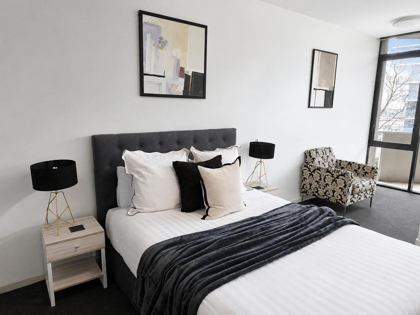 Deluxe 2 Bedroom, 2 Bathroom Apartment with View