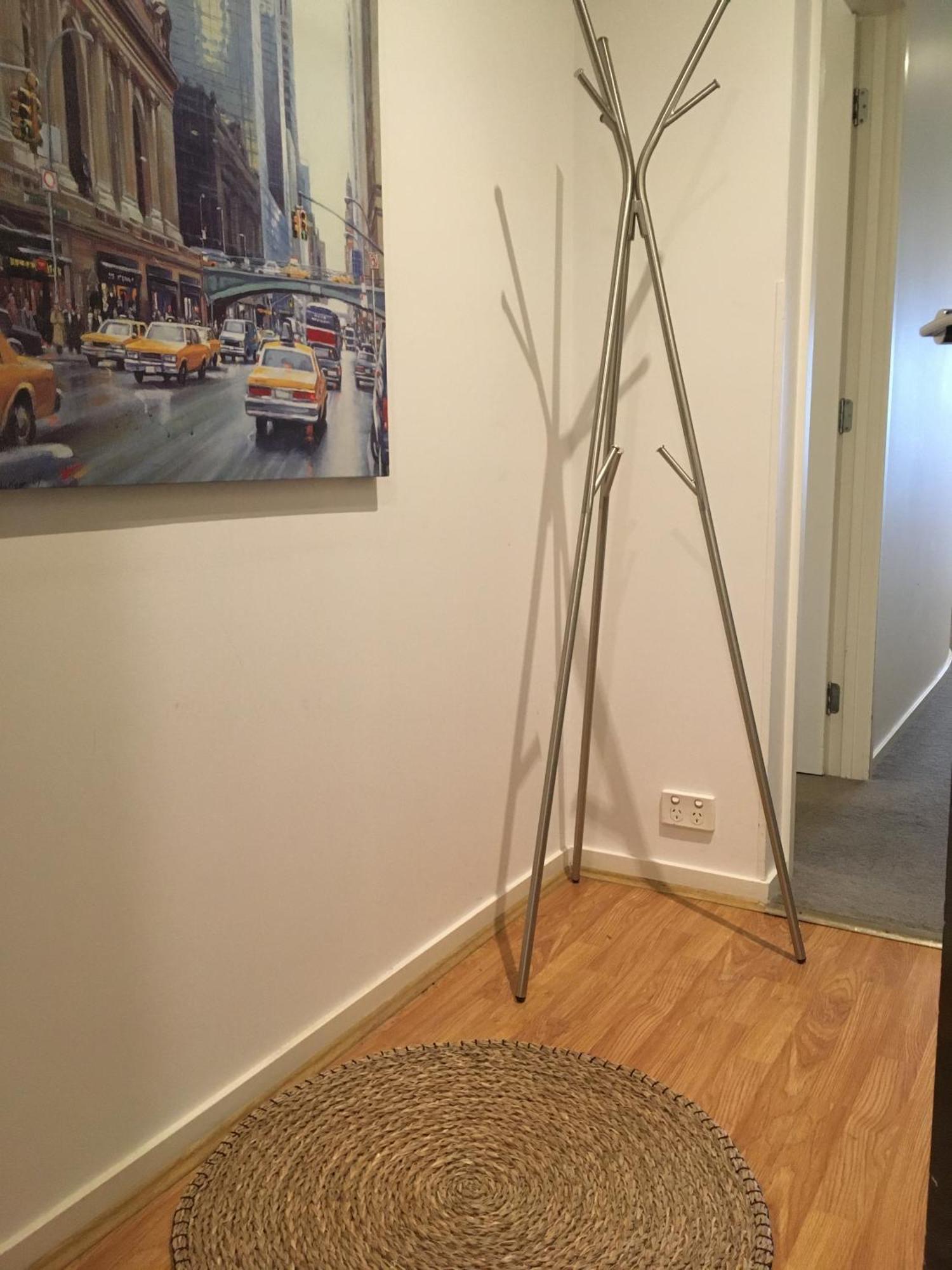 NewQuay Three-Bedroom Apartment
