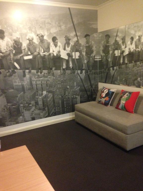 One-Bedroom Apartment,389664366:JPEG