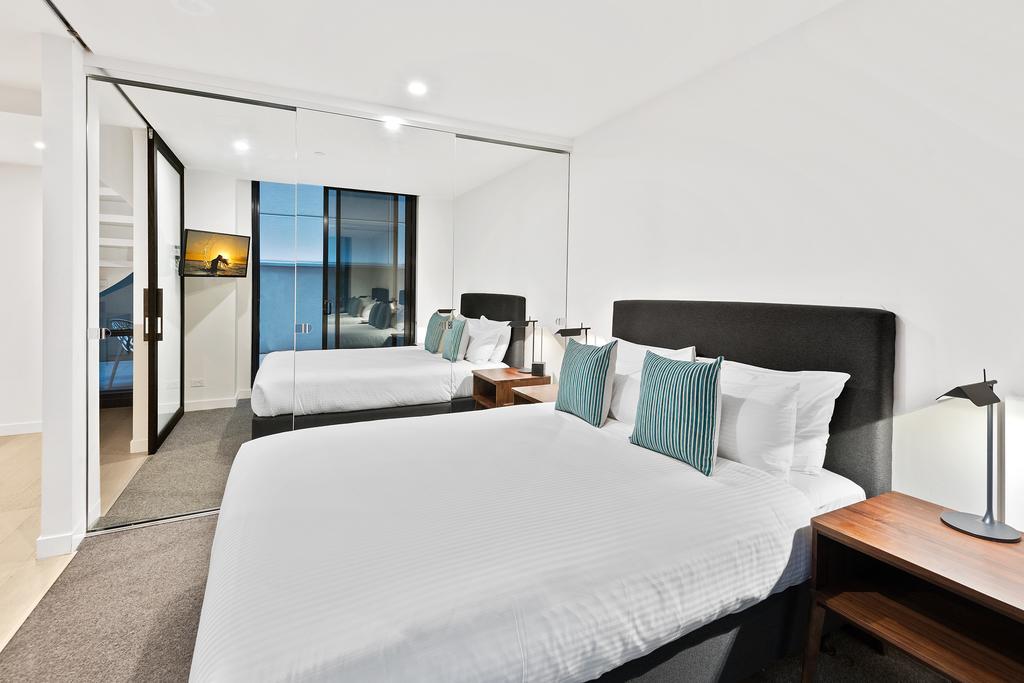 One-Bedroom Apartment,685279692:JPEG