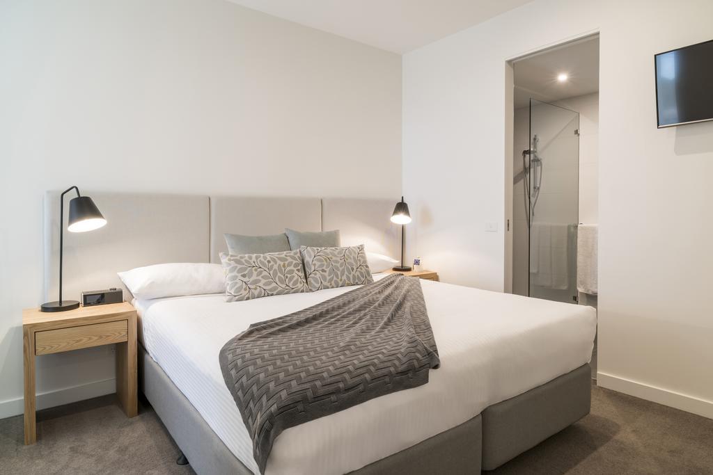 One-Bedroom Terrace Apartment,1589541083:JPEG