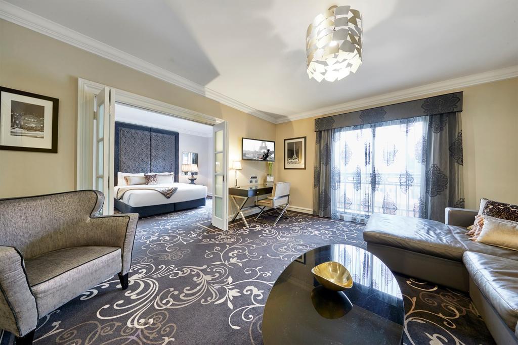 Flinders King Suite