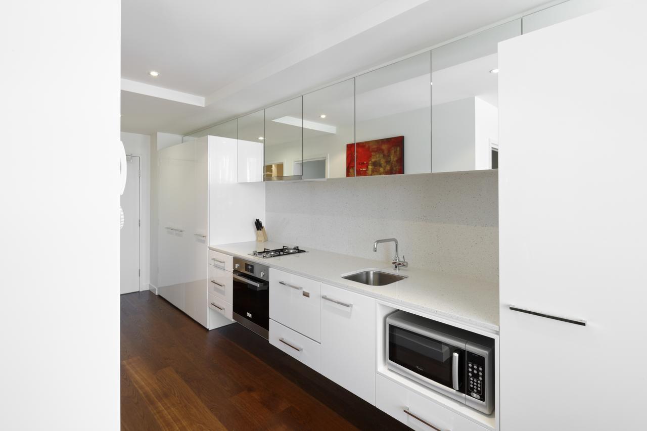 Studio Apartment with Balcony,1248048916:JPEG