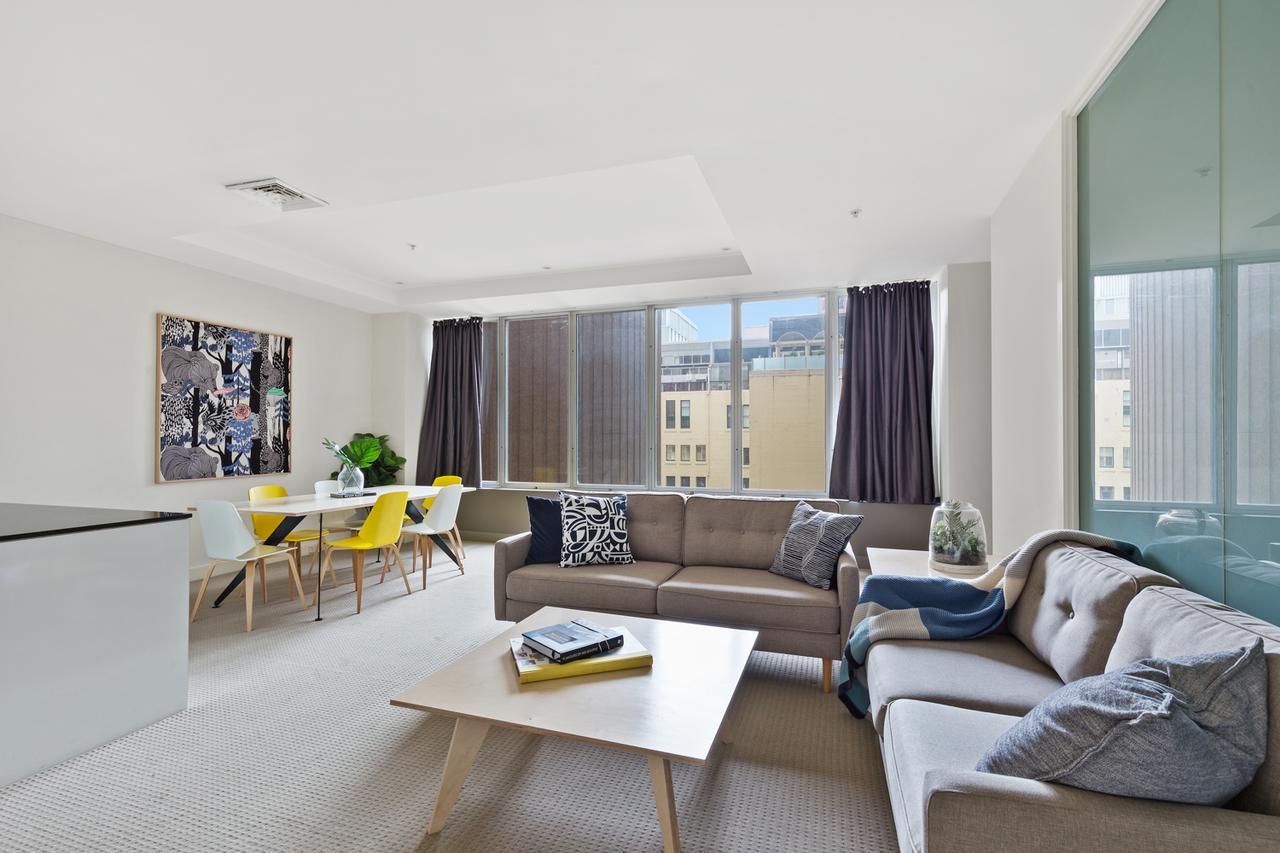 Apartment,661162773:JPEG