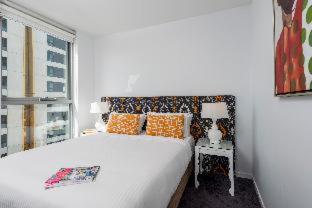 One-Bedroom Apartment No Housekeeping