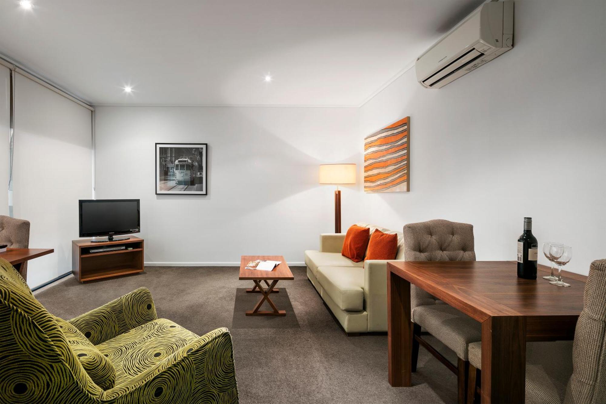 One-Bedroom Apartment,239824429:JPEG