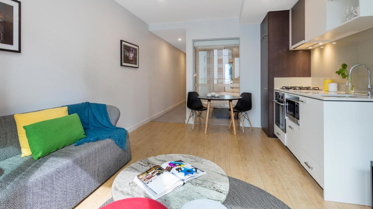 One-Bedroom Apartment No Housekeeping