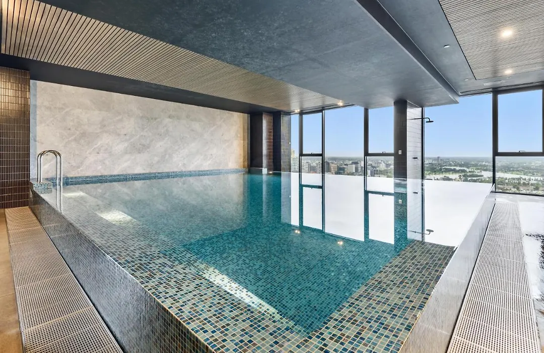 Modern 2-Bed Unit In The Heart Of Southbank-1