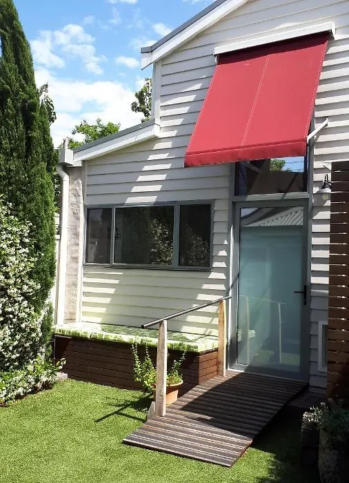 Ascot Vale Studio-1