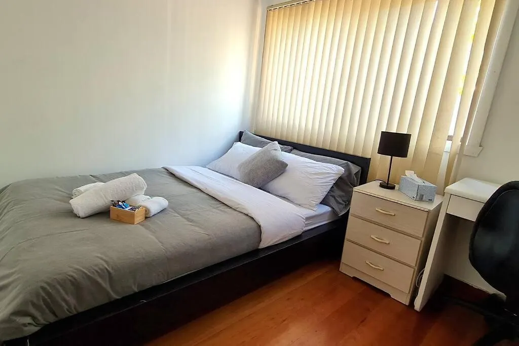 2 Bedroom Home Close To Melb Airport-1
