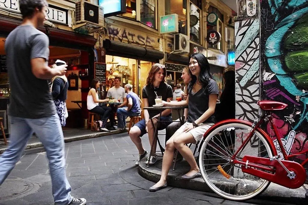 A Charming & Comfy 2Br Apt Near Melbourne Central-1