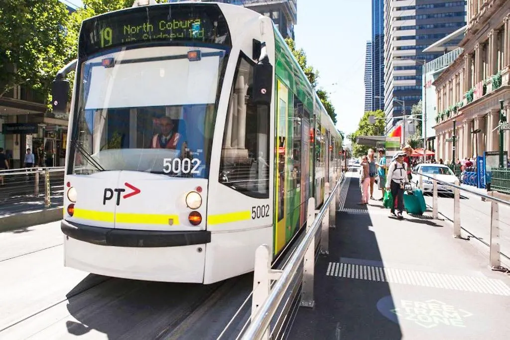 Spacious 2Br Apt On Swanston St Near Melbourne Uni-1