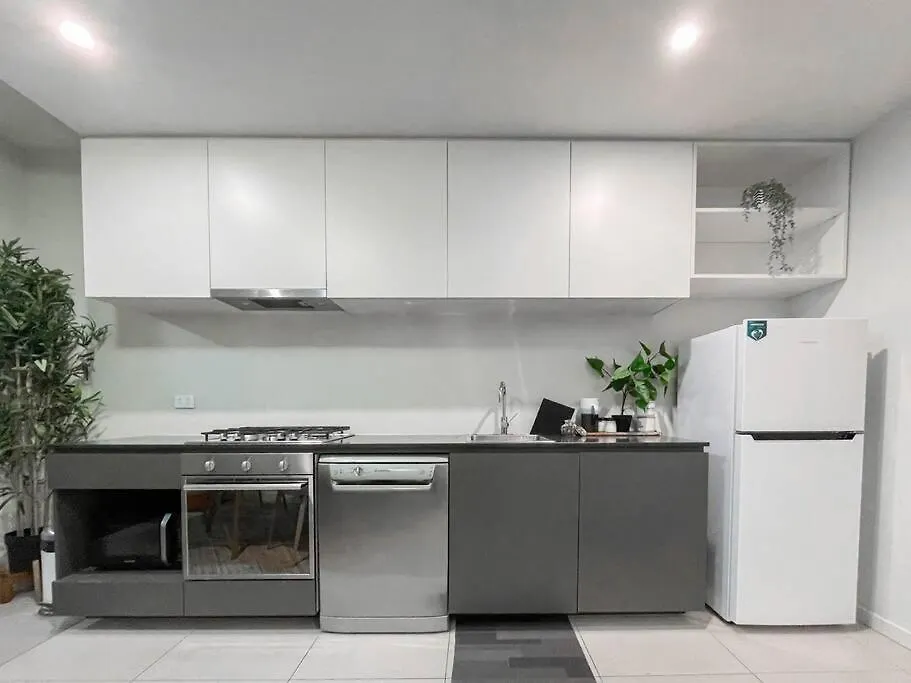 Cbd 2B2B Apt With Parking Walk To Southern Cross-1