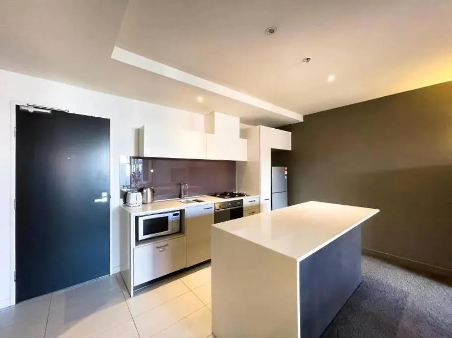 Opposite The Station/Free Park/Excellent Location-1