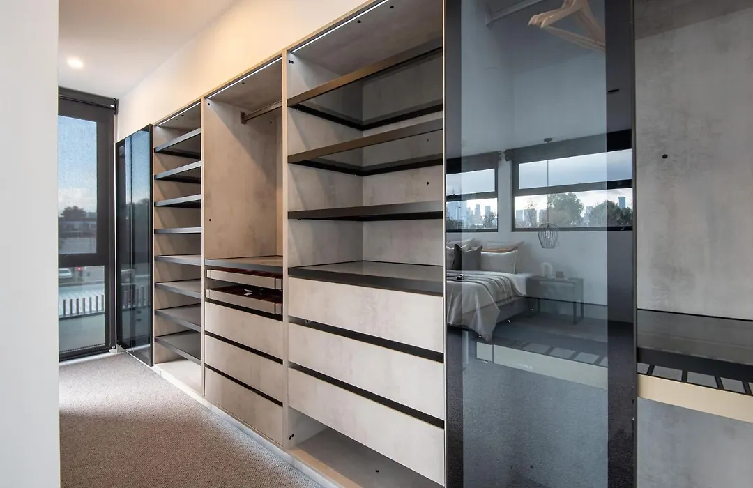 Sport Precinct Luxury Style Over Four Levels-1
