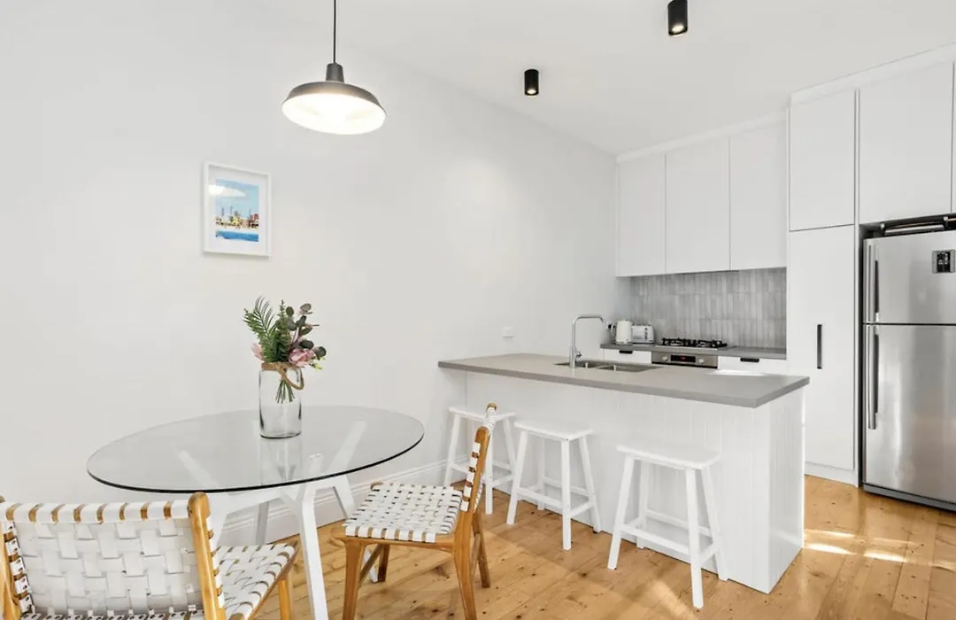 Newly Renovated Large 3.5 Bdrm House! Best Of Melb-1