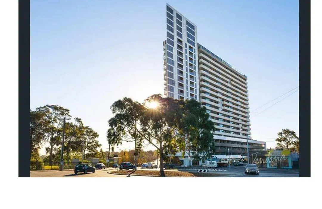 Flemington - Melbourne City Views-1