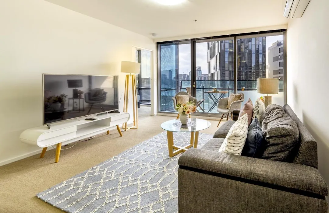 Mega Style Apartments Mainpoint-1