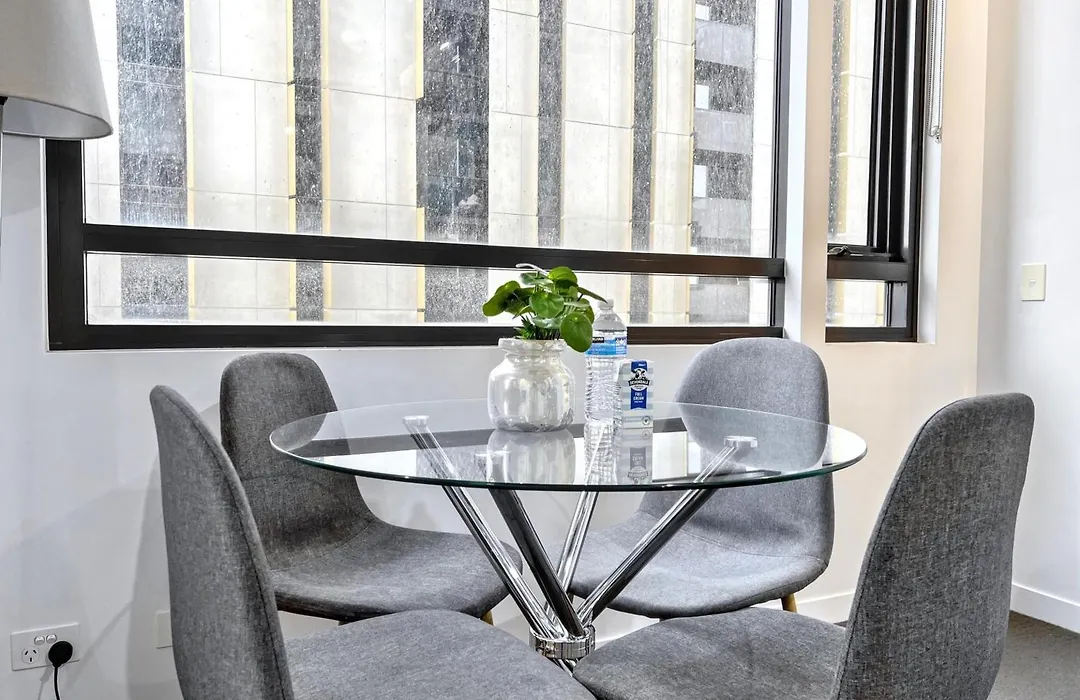 My80 Apartment Located In The Inner Of Melbourne Cbd-1