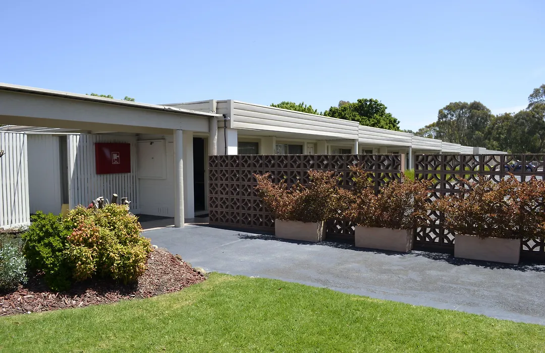 Box Hill Motel-1