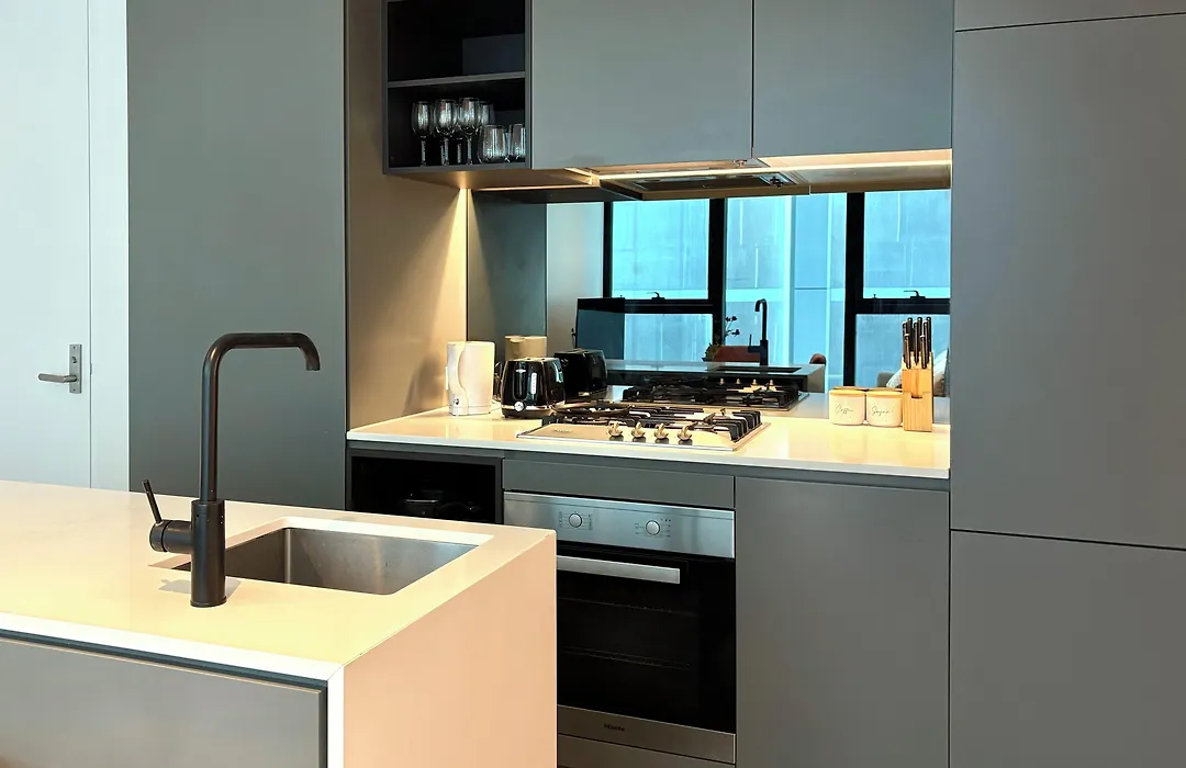Mega Style Apartments Victoria One-1