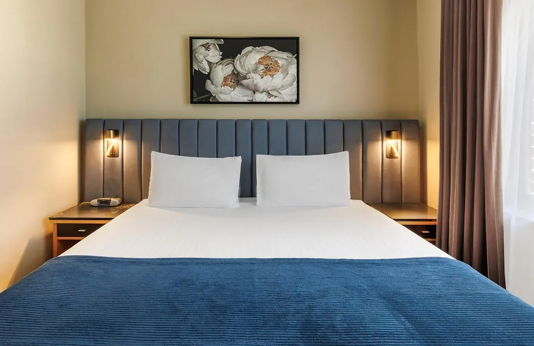 Best Western Plus Travel Inn-1