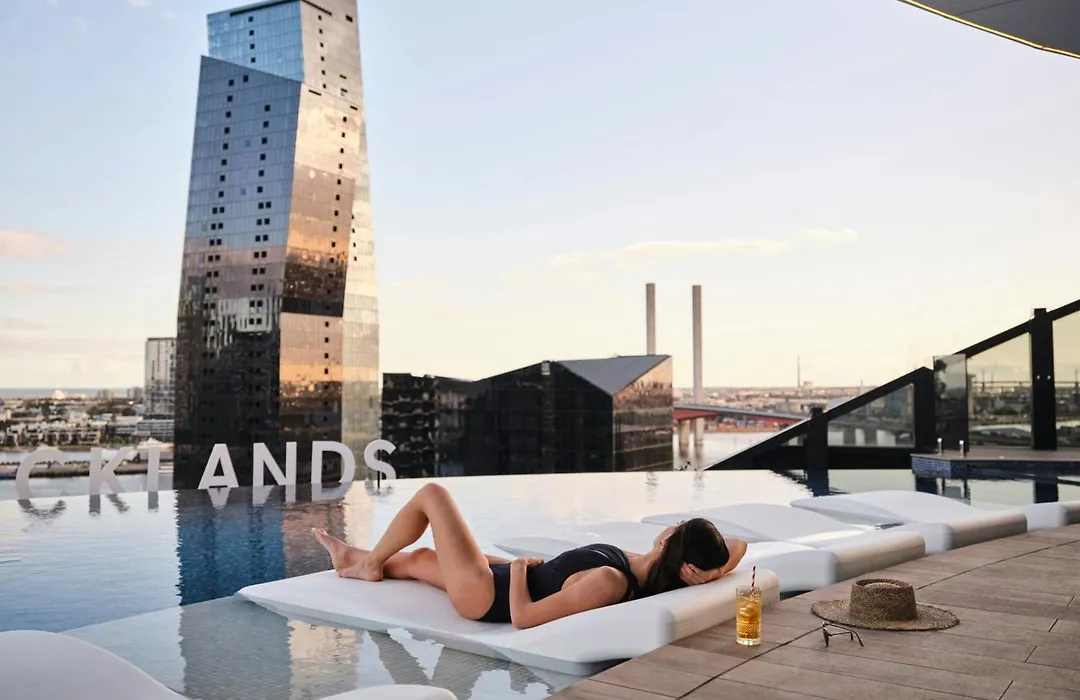 Melbourne Marriott Hotel Docklands-1