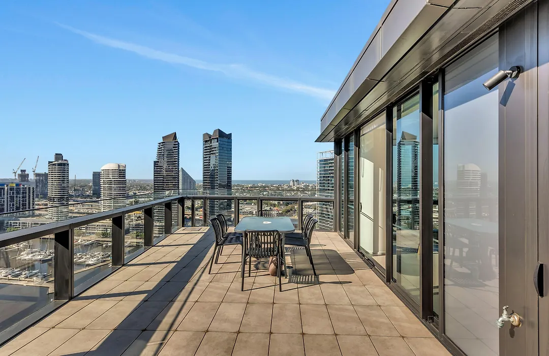 Melbourne Lifestyle Apartments - Best Views On Collins-1