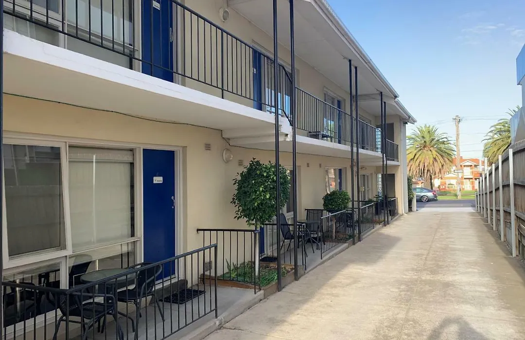 Essendon Apartments-1