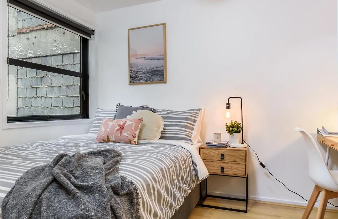 Wow Apartment On Flinders-1
