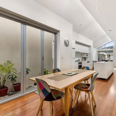 Quintessential 2 Bedroom Terrace House-3