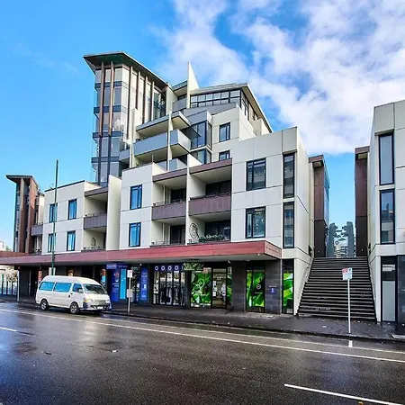 Exclusive Port Melbourne Pad / Port Melbourne-3