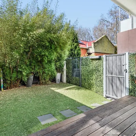 Incredible 3-Bed Home In The Heart Of St Kilda-2