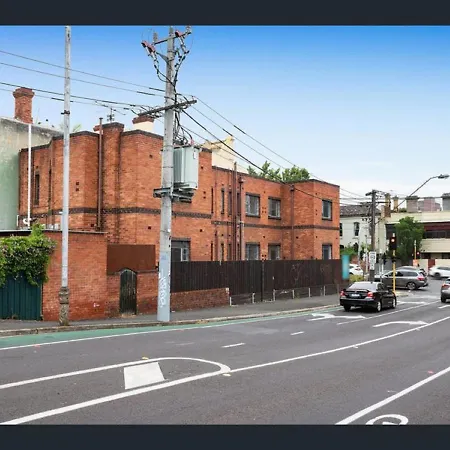 Richmond Private Rooms - 151 Hoddle Homestay-3