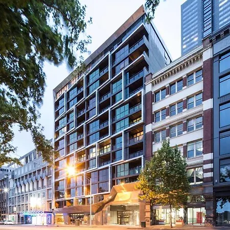 Boutique Abode 8-2