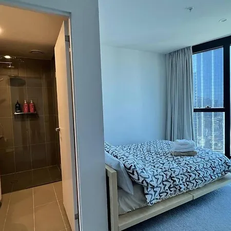 High-Rise Cityview Condo In The Heart Of Melbourne-3