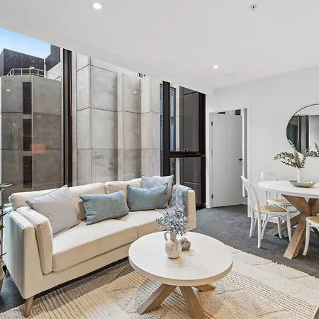 Modern 2-Bed Unit In The Heart Of Southbank-2