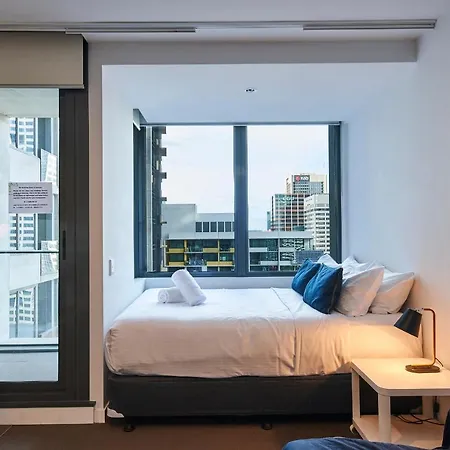 Stunning City View Pad Level 32-2