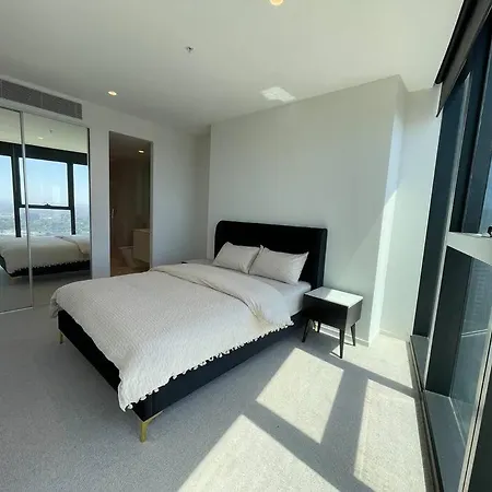Exquisite 2Bed Apartment-3